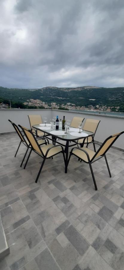 Apartmani Petar I Luka Bakar Exterior photo